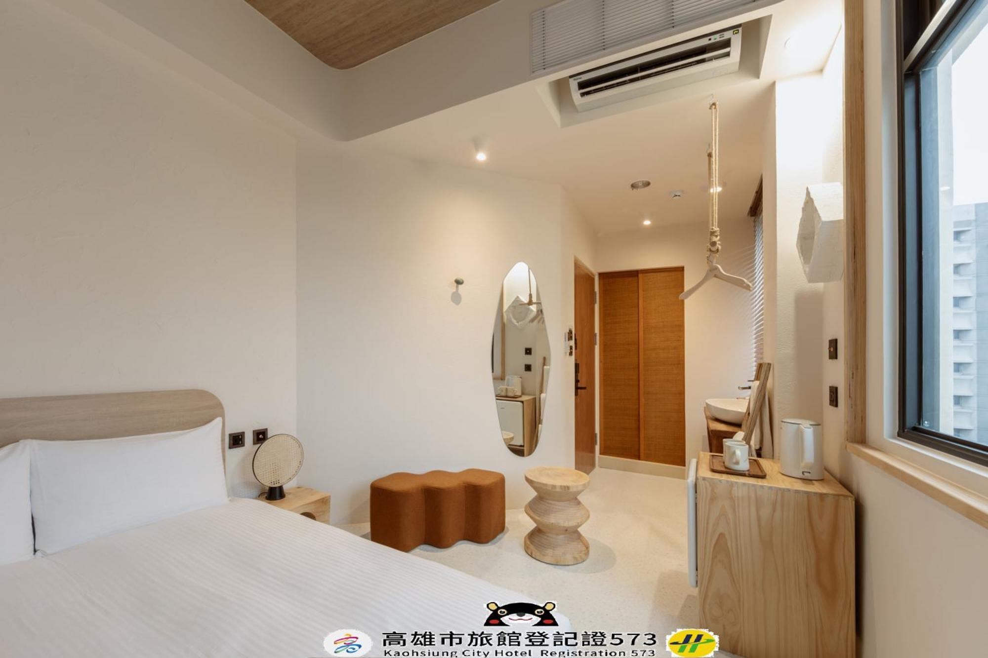 Just Inn Kaohsiung Luaran gambar